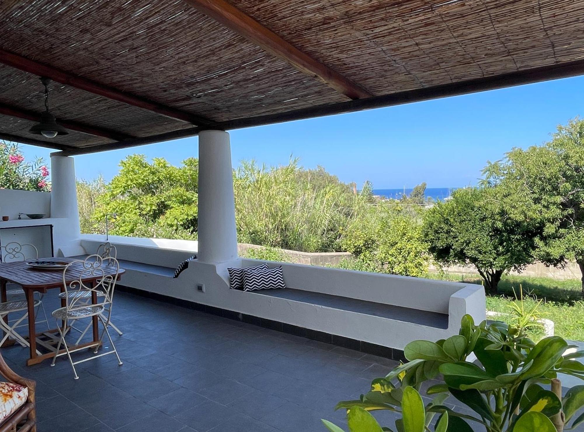 La Casa Del Geologo Apartment Stromboli Luaran gambar